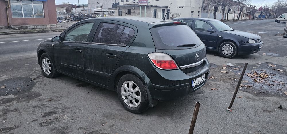 Opel astra 1.6 benzinacutie automata