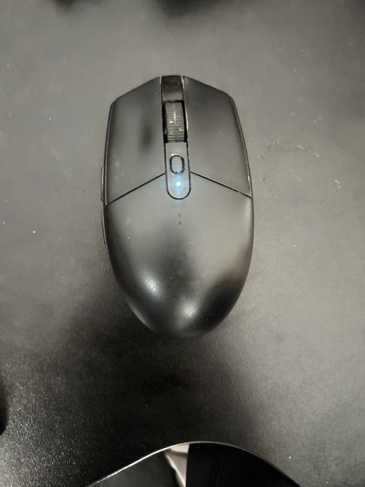 Laptop Gaming MSI GF63 8RD OFERTA + mouse gaming