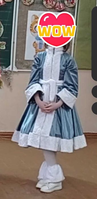 Продается платье снегурочки