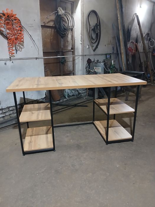 Лофт стеллаж сотилади