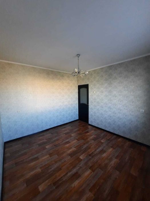 продам 2-х комн квартира в центре города