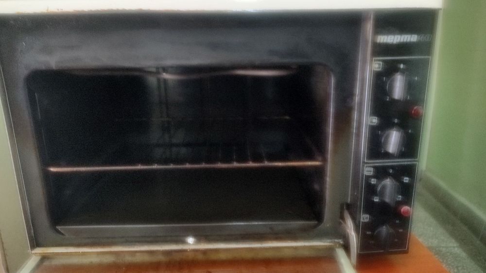 Дървен Шкаф за о