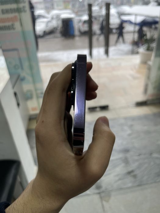 Iphone 14 pro max sotiladi srochna sastayaniyasi zoʻr 256 gb 78 yomkst