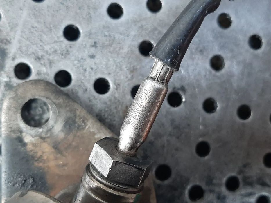 senzor temperatura 1.5 d b37c15a bmw serie 2 f45  8851164