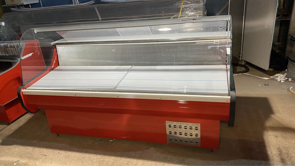 Vitrina frigorifica pentru mezeluri/carne profesionala