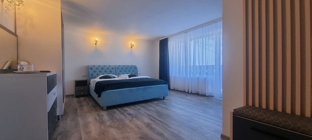 Închiriez pensiune "Bucegi Panorama" din Moieciu de sus