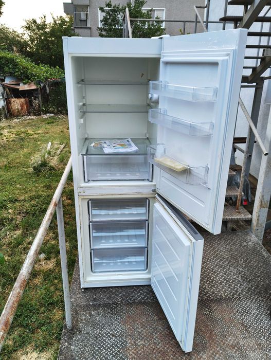 Хладилник Indesit