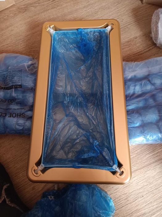 Автоматична машина за калцуни