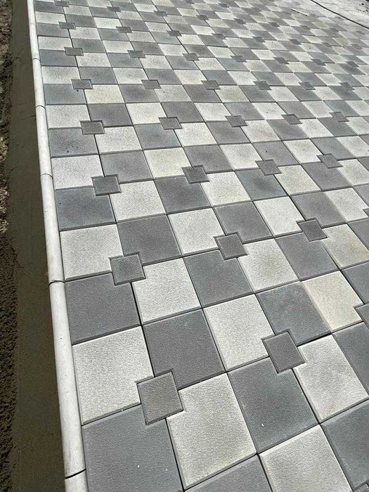Pavaj borduri pavele pentru gradina si piscina. Montaj pavaj