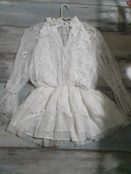 Рокля чисто нова