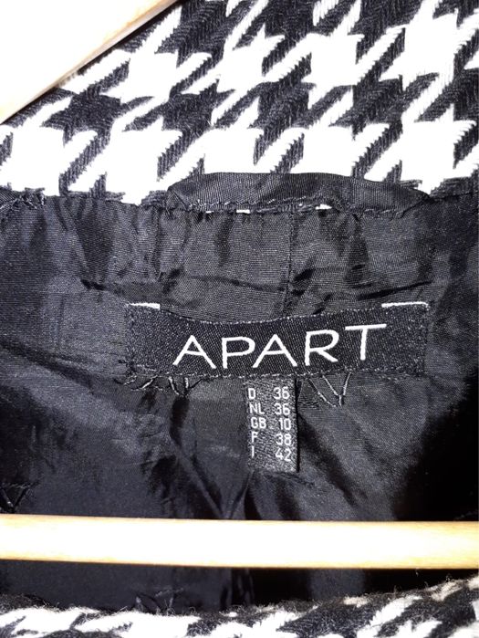 Жакет женский Apart