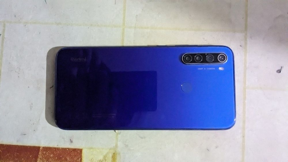 Redminot8t telofon