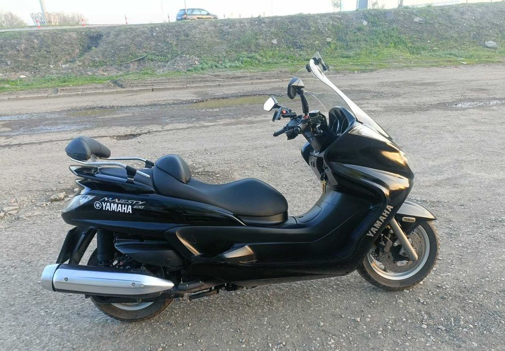 Yamaha majesty 400