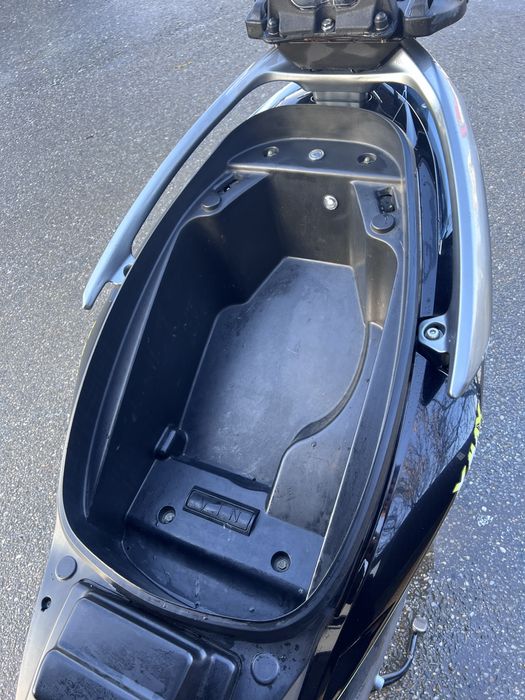 De vânzare Kymco Xciting 400i – 2013 – Kilometri reali