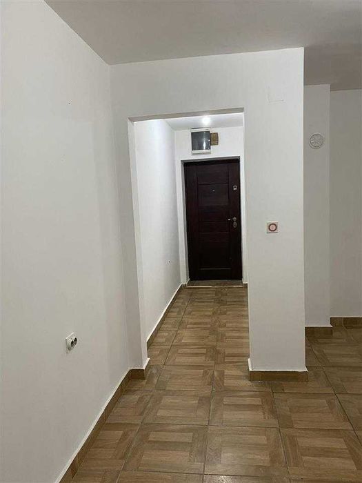 Дава се под наем Тристаен апартамент в Пловдив, Беломорски - 84 кв.м за 311.1 € - Снимка #1