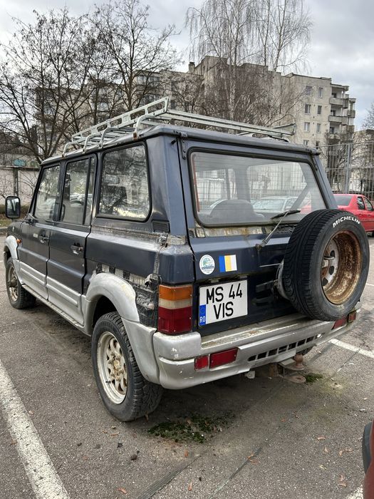 Vand Aro 11.4 varianta SUV4x4, an 2001, motor benzina 1,6 putere, 68CP