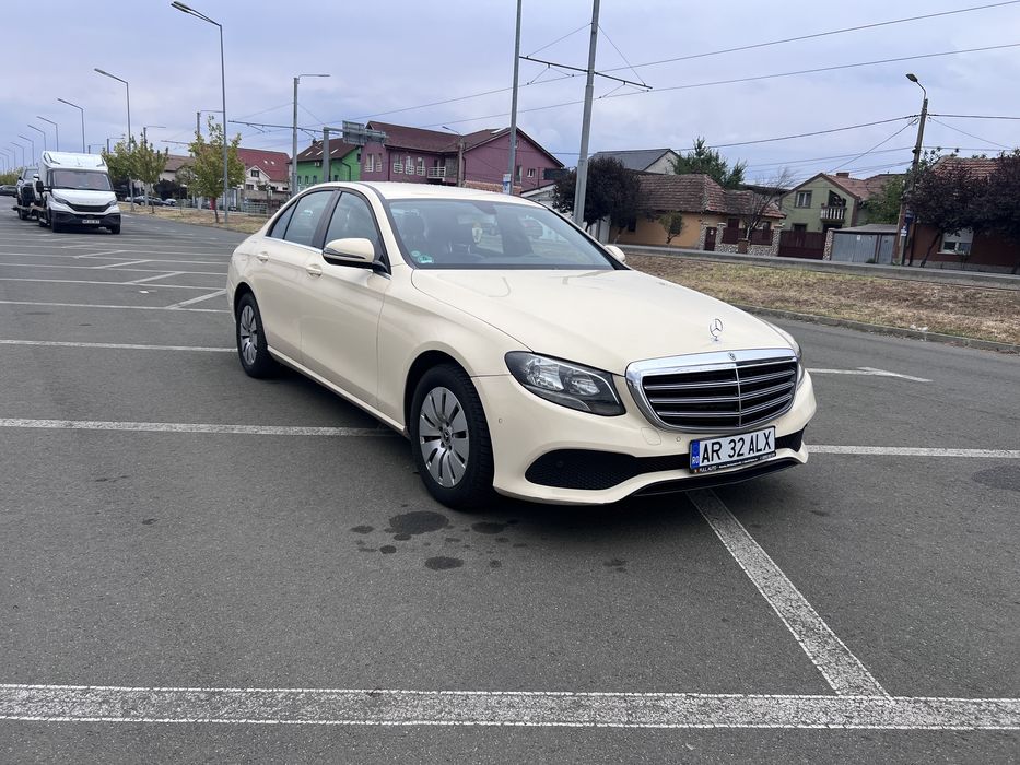 MERCEDES-BENZ E-Class 2018 — imagine 3