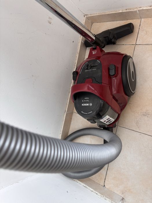 Продаю пылесос Bosch