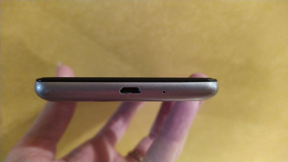 Xiaomi Redmi 3, б/у