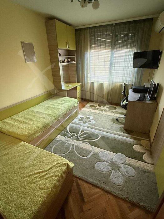 Дава се под наем Тристаен апартамент в Пловдив, Мараша - 100 кв.м за 500 € - Снимка #4