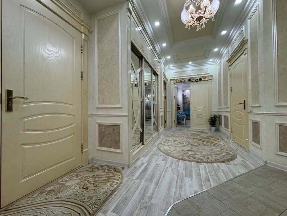 5 комнатная 182м2 Golden House Паркентский мебель техника