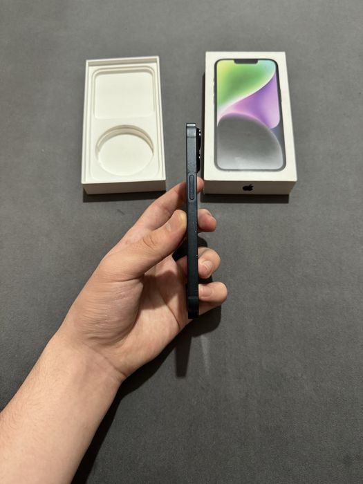 iPhone 14 128гб В хорошем состоянии