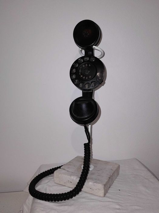 Колекция от ретро телефони