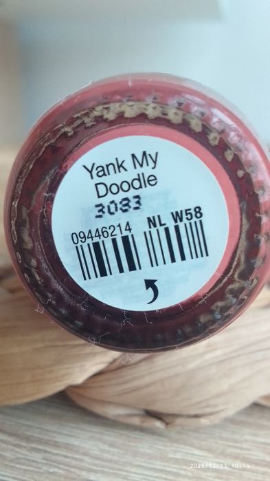 Лак за нокти OPI Yank My Doodle 15ml