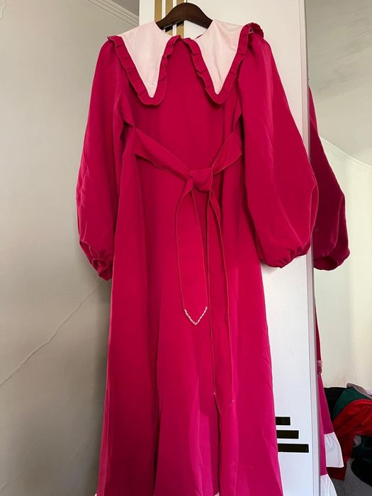 Продаю платье все по 5000 тенге