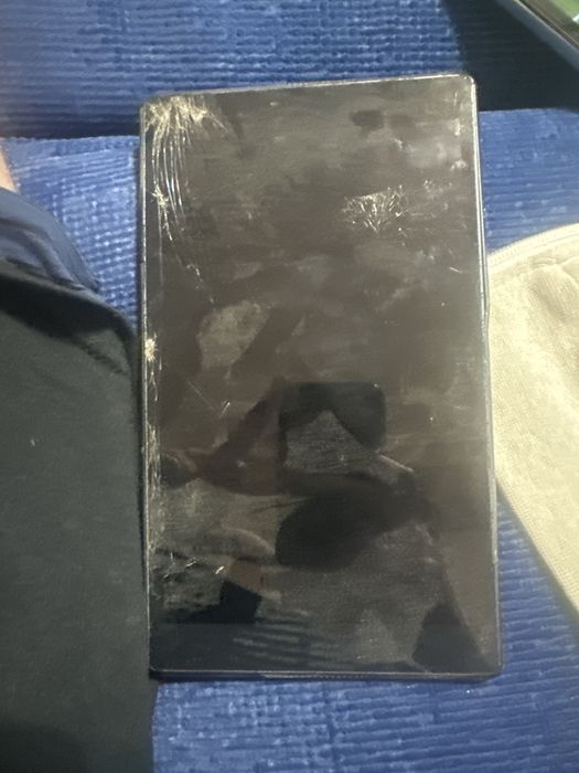 Планшет леново , на запчасти .