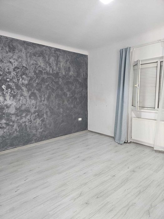Casă de vânzare în Roman,zonă centrală