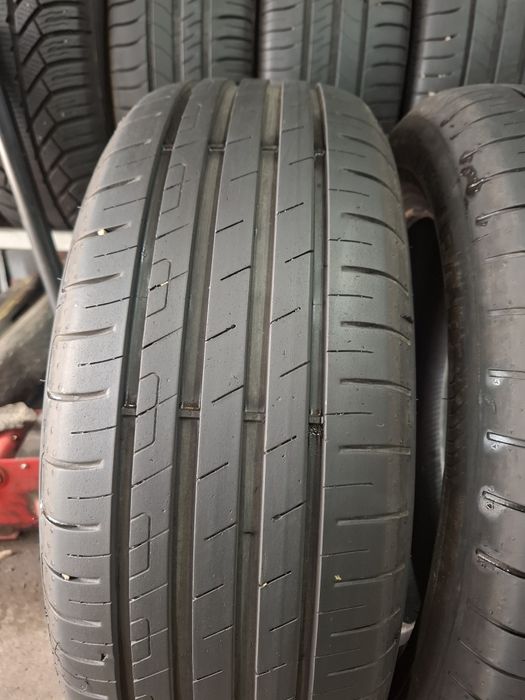 2 Летни гуми Goodyear 215/55/17 ДОТ24 7мм