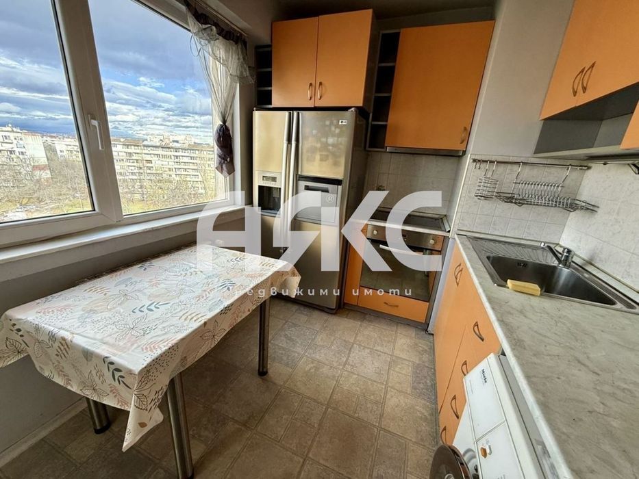 Двустаен обзаведен апартамент в кв. Разсадника до МЕТРОСТАНЦИЯ