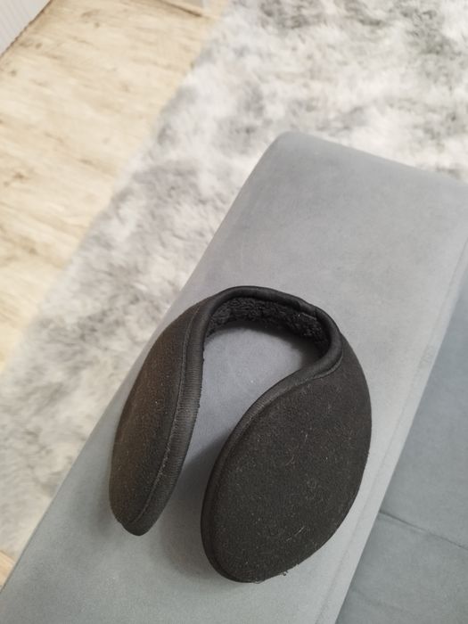 Зимние  наушники