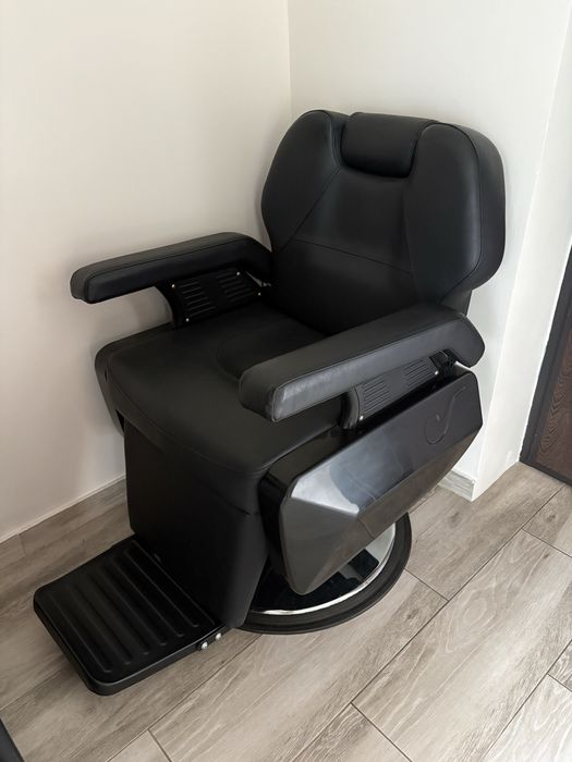 Scaun frizerie ca nou