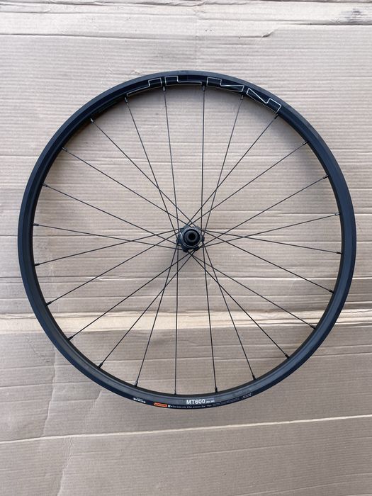 Задна капла 29 цола shimano WH-MT600