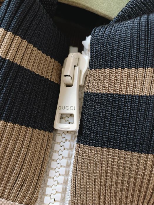 Geaca Gucci , calitate premium , pe comanda , noua , M