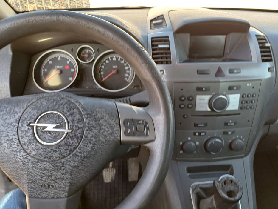 Opel Zafira 1.9 dci