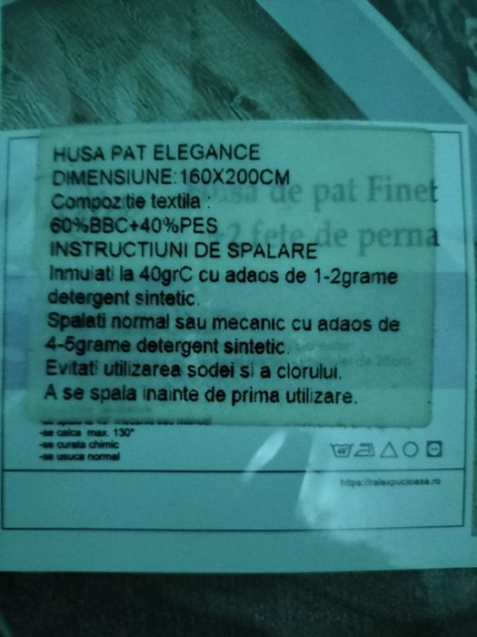 Husă de pat+două fețe de pernă