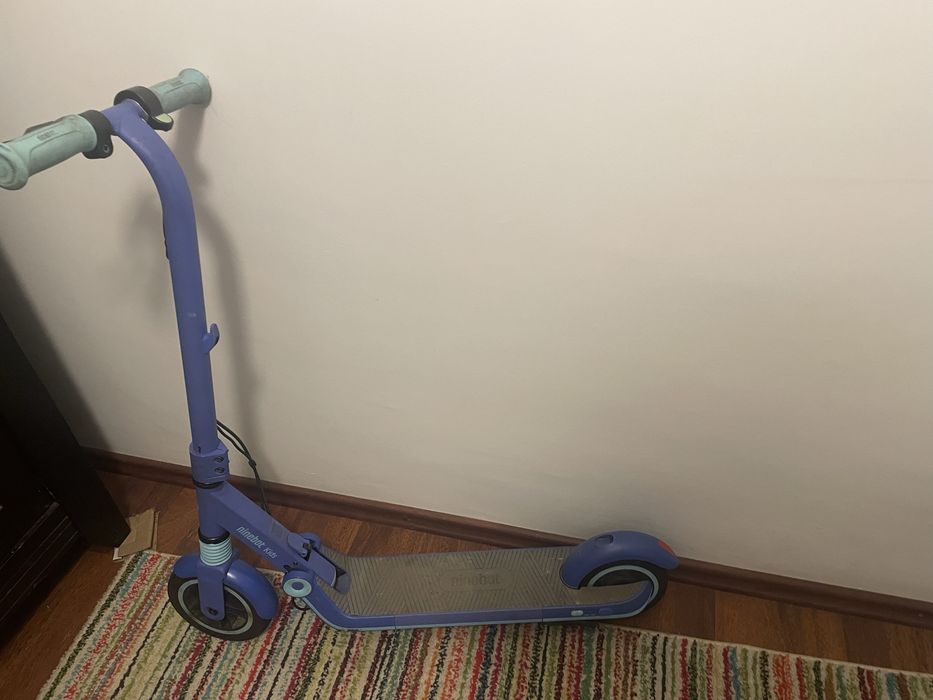 Trotineta electrica copii