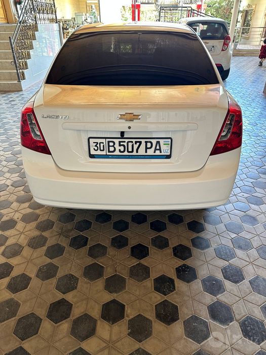 Gentra yangi holati zur
