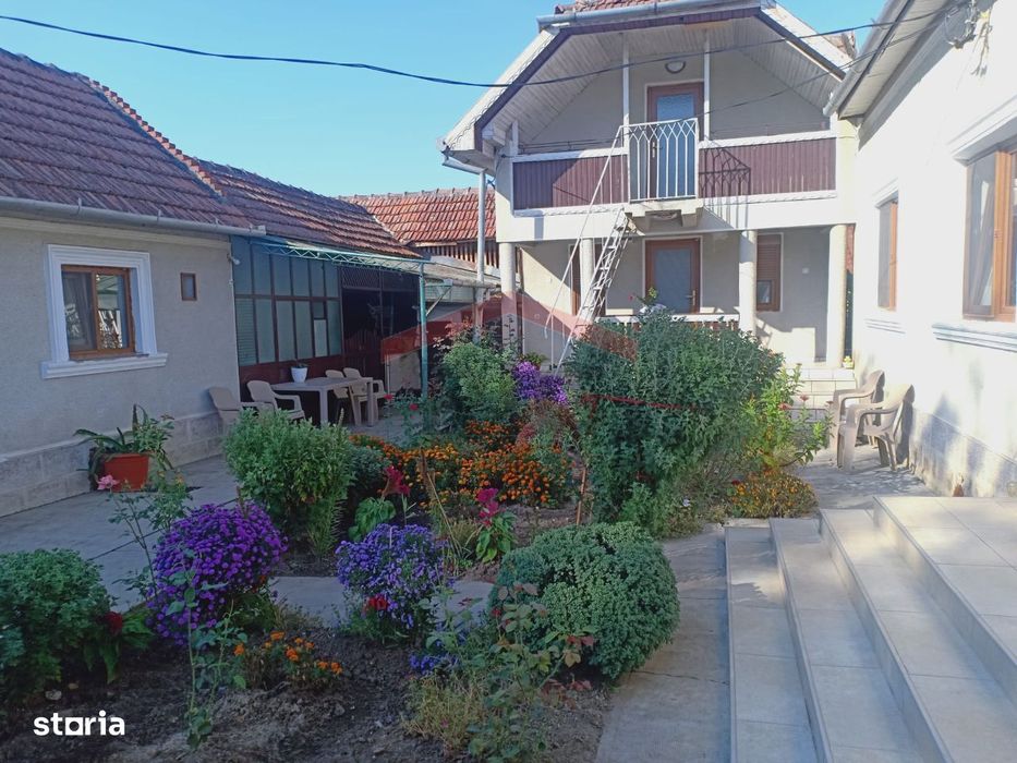 Casa de vanzare in localitatea Curtici