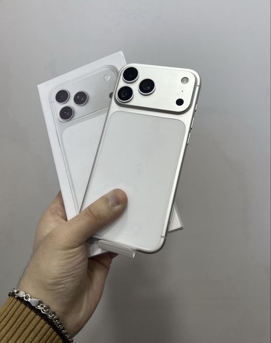 iPhone 17 Pro Max 256GB sotiladi ideal holat