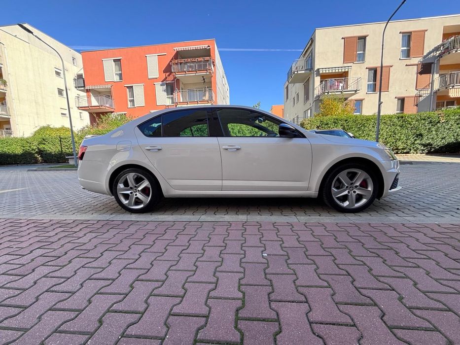 SKODA Octavia 2018 — imagine 3