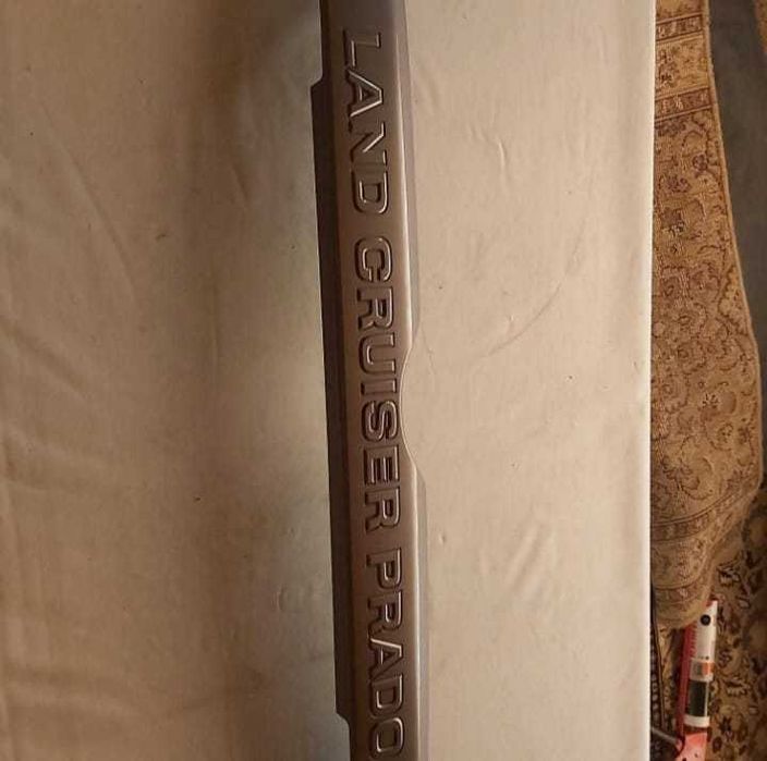 Накладка Land Cruser Prado