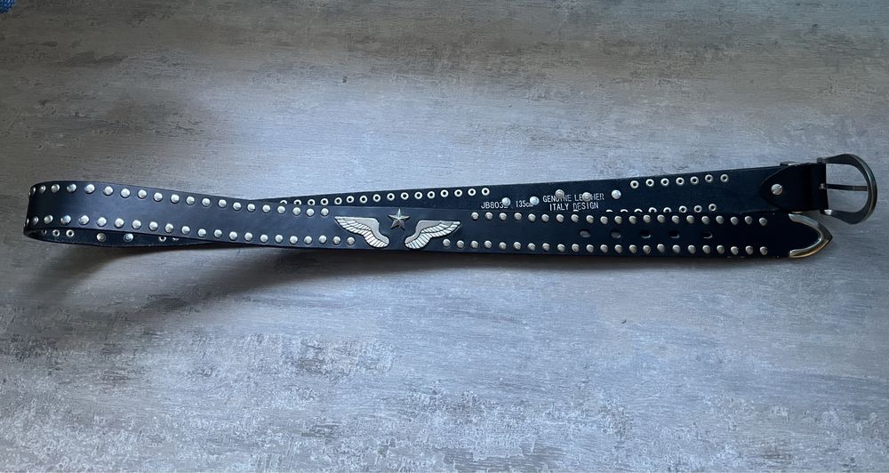 Curea piele cu ținte