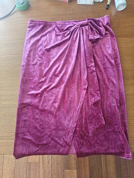 Миди пола 2XL. Дамска пола голям размер