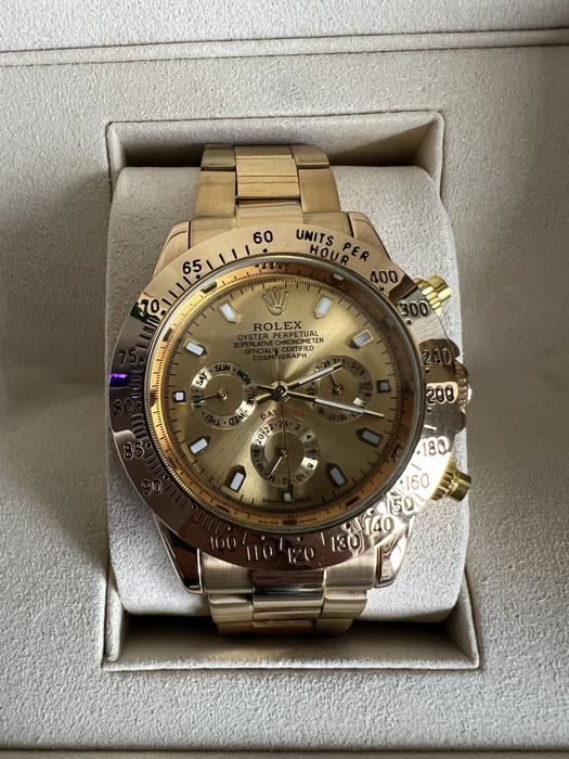 Два модела Rolex Daytona Cosmograph