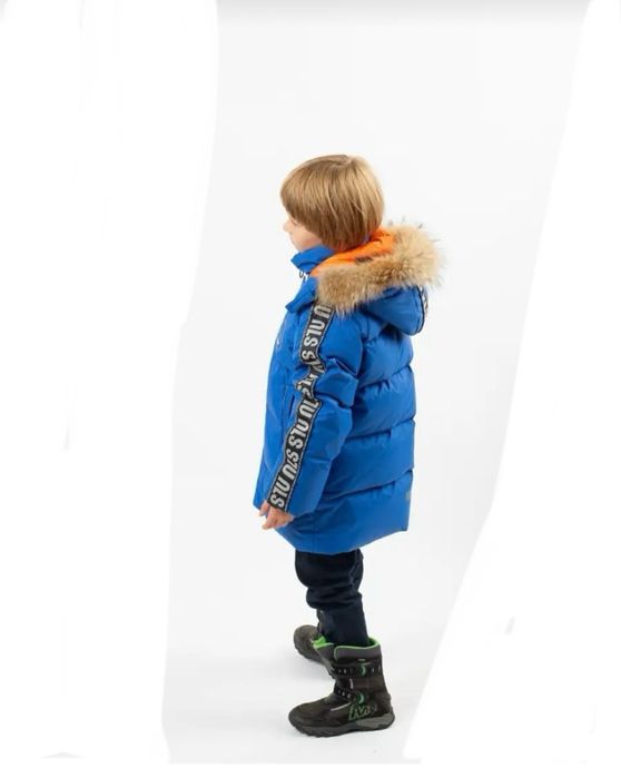 Продам куртку на мальчика