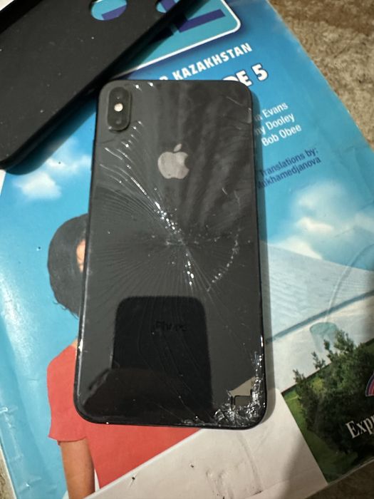Iphone xc max 64 GB
